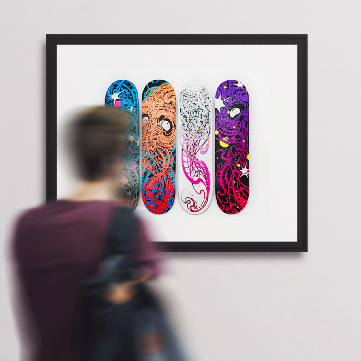 Face à l'oeuvre de Sphinx - Photo par Lionel Rault – Image 2